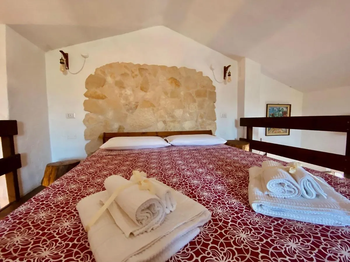 Tenuta Blancamar Country Bed&Breakfast Crisionis 0*,  Italia